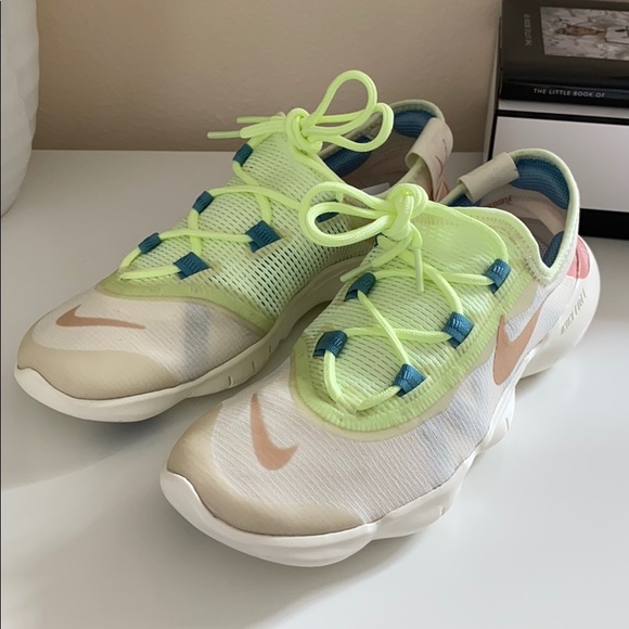 New Nike free RN 5 running shoes - Picture 2 of 8